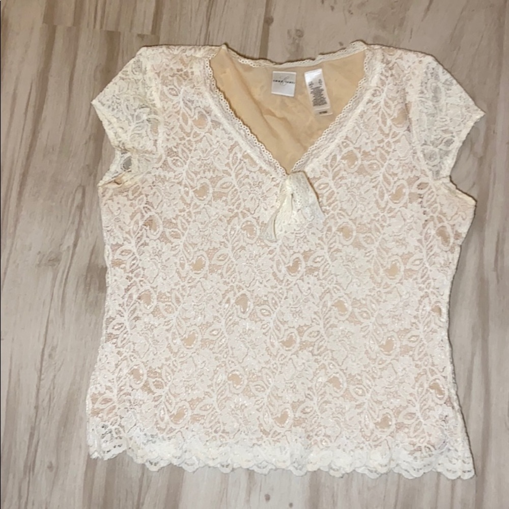 Emma James | Lacey V-neck Top